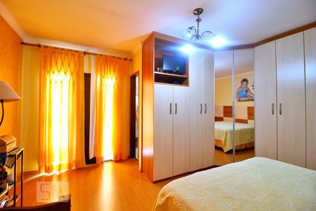 Casa à venda com 162m², 3 quartos e 4 vagasSuíte 3