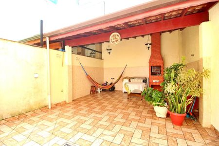 Casa à venda com 162m², 3 quartos e 4 vagasÁrea Externa