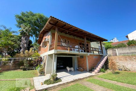 Casa à venda com 75m², 2 quartos e 2 vagasÁrea Externa