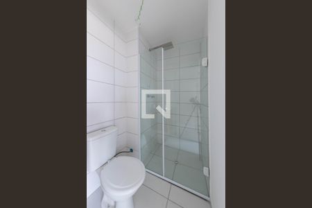 Banheiro de kitnet/studio para alugar com 1 quarto, 32m² em Vila Divina Pastora, São Paulo