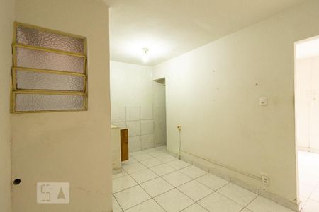 Casa de condomínio para alugar com 85m², 2 quartos e sem vaga Casa de condomínio para alugar com 85m², 2 quartos e sem vagaCozinha