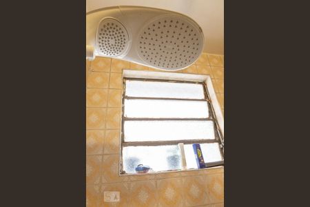 Casa à venda com 360m², 4 quartos e 6 vagas Casa à venda com 360m², 4 quartos e 6 vagasBanheiro 1