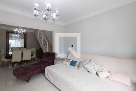 Casa à venda com 263m², 5 quartos e 3 vagasSala