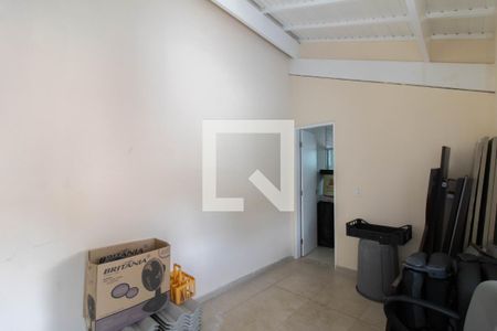 Casa à venda com 263m², 5 quartos e 3 vagasSuíte Externa