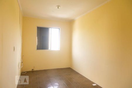 Sala de apartamento para alugar com 2 quartos, 65m² em Conjunto Residencial José Bonifácio, São Paulo