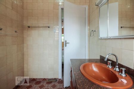 Casa à venda com 110m², 3 quartos e 1 vaga Casa à venda com 110m², 3 quartos e 1 vagaBanheiro 2