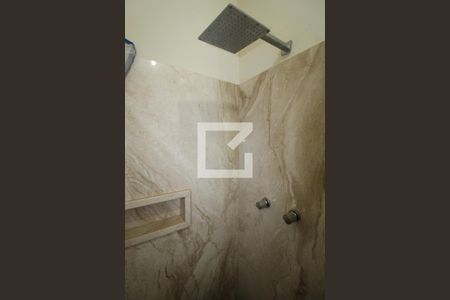 Casa à venda com 240m², 3 quartos e 4 vagasBanheiro da Varanda Gourmet