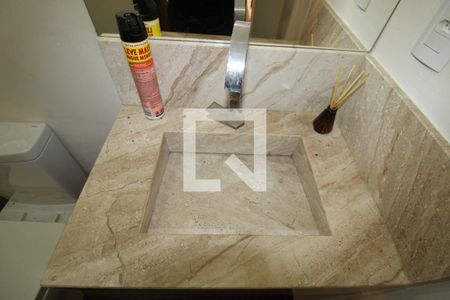 Casa à venda com 240m², 3 quartos e 4 vagasBanheiro da Varanda Gourmet