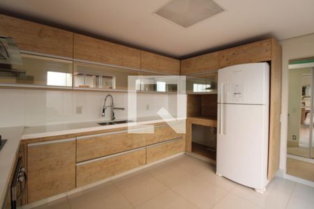 Casa à venda com 240m², 3 quartos e 4 vagasCozinha e sala de jantar