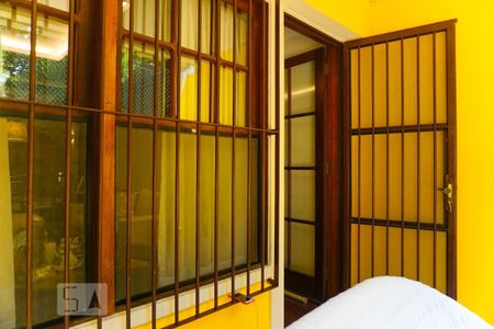 Casa de condomínio à venda com 263m², 4 quartos e 3 vagas Casa de condomínio à venda com 263m², 4 quartos e 3 vagasQuinta da Sala