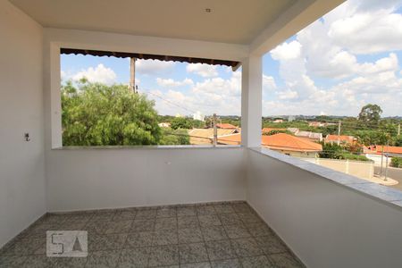 Casa à venda com 225m², 5 quartos e 3 vagasVista do Quarto 4 suíte (piso superior)