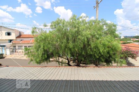 Casa à venda com 225m², 5 quartos e 3 vagasVista do Quarto 3 (piso superior)