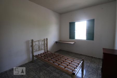 Casa à venda com 225m², 5 quartos e 3 vagasQuarto 2 (piso superior)