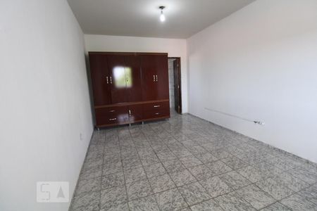 Casa à venda com 225m², 5 quartos e 3 vagasQuarto 4 suíte (piso superior)