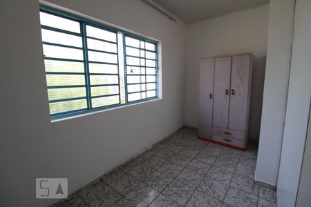 Casa à venda com 225m², 5 quartos e 3 vagasQuarto 3 (piso superior)