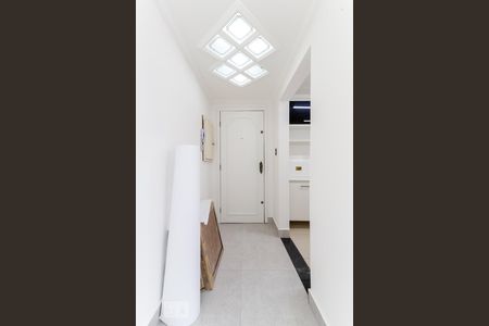 Corredor Entrada de apartamento à venda com 2 quartos, 70m² em Barro Branco (zona Norte), São Paulo