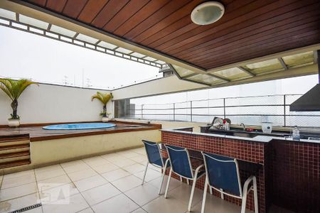 Apartamento à venda com 370m², 5 quartos e 4 vagas Apartamento à venda com 370m², 5 quartos e 4 vagasCobertura