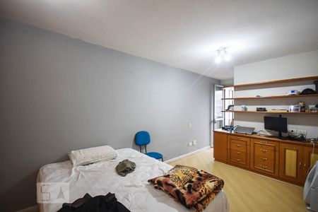 Apartamento à venda com 370m², 5 quartos e 4 vagas Apartamento à venda com 370m², 5 quartos e 4 vagasSuíte 2