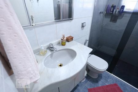 Casa à venda com 300m², 4 quartos e 5 vagasBanheiro - Casa 2