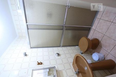 Casa à venda com 300m², 4 quartos e 5 vagasBanheiro - Área de Serviço