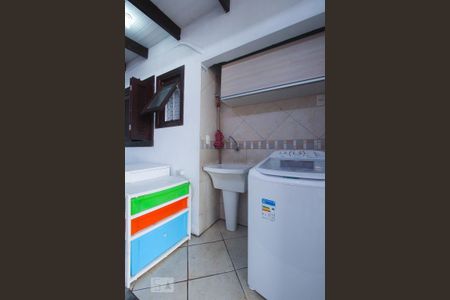 Casa à venda com 145m², 4 quartos e 3 vagasAREA DE SERVIÇO