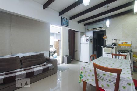 Casa à venda com 145m², 4 quartos e 3 vagasSALA 2 E COZINHA