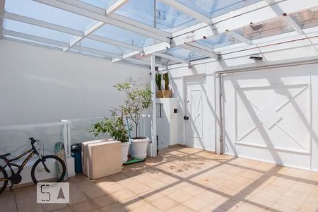 Casa à venda com 233m², 3 quartos e 2 vagas