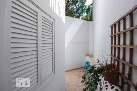 Casa à venda com 233m², 3 quartos e 2 vagas