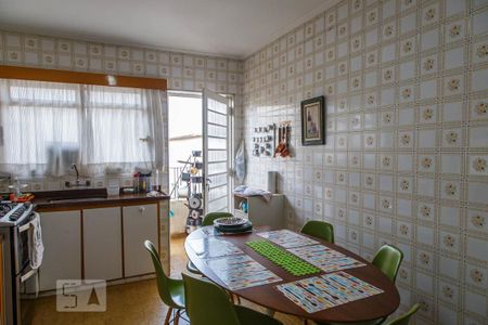 Casa à venda com 495m², 5 quartos e 5 vagasCozinha