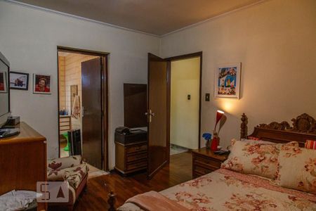 Casa à venda com 495m², 5 quartos e 5 vagasQuarto Suíte