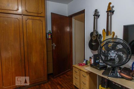 Casa à venda com 495m², 5 quartos e 5 vagasQuarto 3