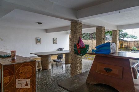 Casa à venda com 495m², 5 quartos e 5 vagasSalão de Festas
