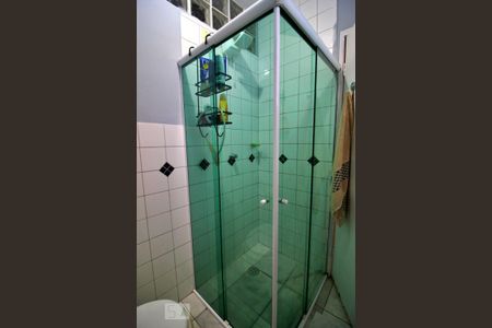 Casa à venda com 250m², 3 quartos e 2 vagasBanheiro da Suíte