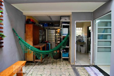 Casa à venda com 250m², 3 quartos e 2 vagasÁrea de Serviço / Quintal