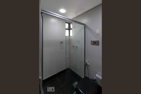Apartamento para alugar com 42m², 1 quarto e 1 vaga Apartamento para alugar com 42m², 1 quarto e 1 vagaBanheiro da Suíte