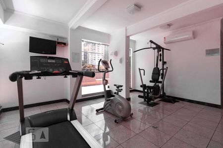 Apartamento para alugar com 42m², 1 quarto e 1 vaga Apartamento para alugar com 42m², 1 quarto e 1 vagaÁrea comum - Academia