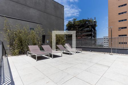 Apartamento para alugar com 25m², 1 quarto e sem vagaÁrea comum - Piscina