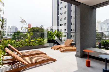 Studio à venda com 30m², 1 quarto e 1 vaga Studio à venda com 30m², 1 quarto e 1 vagaSolarium