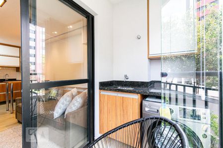 Sacada de apartamento para alugar com 1 quarto, 37m² em Mirandópolis, São Paulo