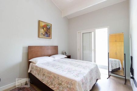 Casa à venda com 500m², 3 quartos e 3 vagas Casa à venda com 500m², 3 quartos e 3 vagasSuíte 2