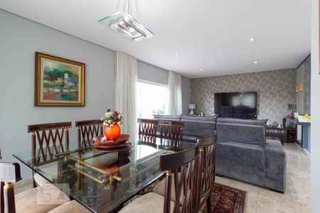 Casa à venda com 500m², 3 quartos e 3 vagas Casa à venda com 500m², 3 quartos e 3 vagasSala 1