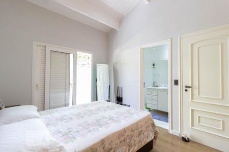 Casa à venda com 500m², 3 quartos e 3 vagas Casa à venda com 500m², 3 quartos e 3 vagasSuíte 2