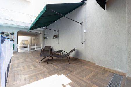 Casa à venda com 500m², 3 quartos e 3 vagas Casa à venda com 500m², 3 quartos e 3 vagasQuintal