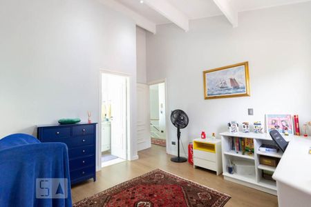 Casa à venda com 500m², 3 quartos e 3 vagas Casa à venda com 500m², 3 quartos e 3 vagasSuíte 3