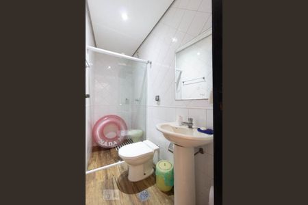 Casa à venda com 500m², 3 quartos e 3 vagas Casa à venda com 500m², 3 quartos e 3 vagasBanheiro Área da churrasqueira