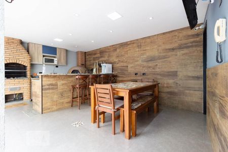 Casa à venda com 500m², 3 quartos e 3 vagas Casa à venda com 500m², 3 quartos e 3 vagasÁrea da churrasqueira