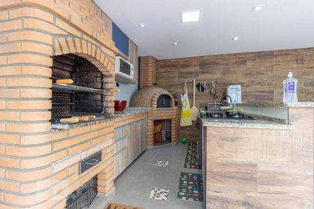 Casa à venda com 500m², 3 quartos e 3 vagas Casa à venda com 500m², 3 quartos e 3 vagasÁrea da churrasqueira