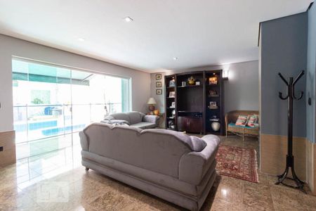 Casa à venda com 500m², 3 quartos e 3 vagas Casa à venda com 500m², 3 quartos e 3 vagasSala 3