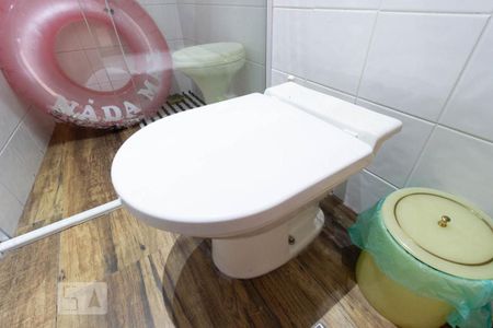 Casa à venda com 500m², 3 quartos e 3 vagas Casa à venda com 500m², 3 quartos e 3 vagasBanheiro Área da churrasqueira