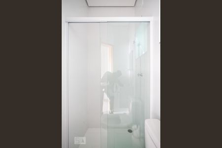 Apartamento à venda com 48m², 2 quartos e 1 vaga Apartamento à venda com 48m², 2 quartos e 1 vagaBanheiro